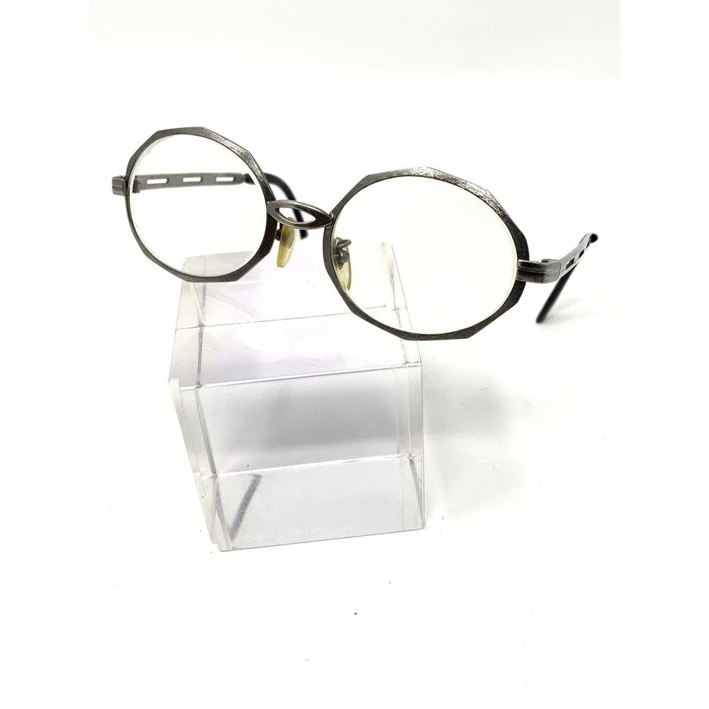 Vintage Unique Oval  Brushed Steal Frames (no Other Info) (Z19)